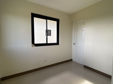 For Sale: 2 Bedroom House and Lot in Mercedes Homes, Batangas City