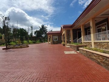 Rest House in ALFONZO Cavite near TAGAYTAY Twin Lakes Splendido