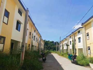 Affordable /Pag ibig financing Single Attached/Townhouse for sale in Binangonan