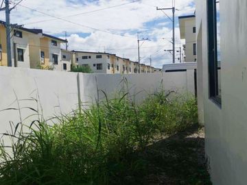 Affordable /Pag ibig financing Single Attached/Townhouse for sale in Binangonan