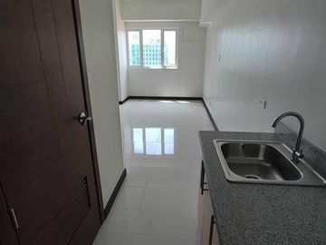 QUANTUM RESIDENCES IN PASAY CITY