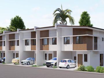 Pre- selling townhouse in Dasmarinas with smart home feature!