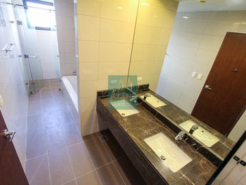 Ultra-Rare 3BR Penthouse at The Alcoves – Big-Cut Luxury Above Ayala Center Cebu