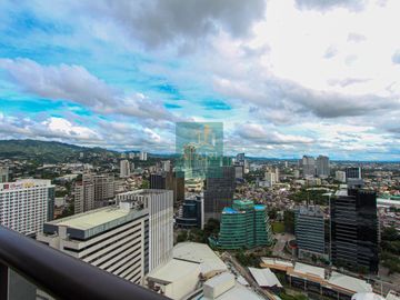Ultra-Rare 3BR Penthouse at The Alcoves – Big-Cut Luxury Above Ayala Center Cebu