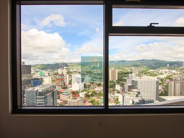 Ultra-Rare 3BR Penthouse at The Alcoves – Big-Cut Luxury Above Ayala Center Cebu