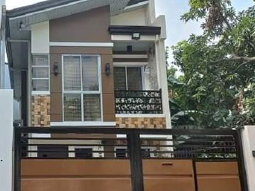 Duplex House For Sale Cresta Verde near Commonwealth, Quezon City - JoJo Obra