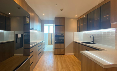 For Sale 3 Bedroom in Bellagio Tower 1, Taguig City