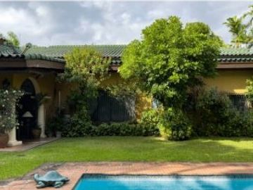 4 Bedroom Fabulous House for Sale in Ayala Alabang, Muntinlupa
