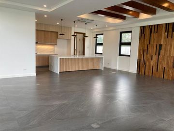 For Sale - Brand New, Contemporary House with Elevator in Ayala Westgrove