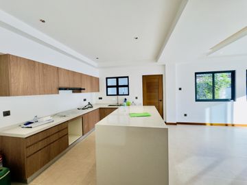 4BR Brand New Semi Furnished House and Lot for Sale in Sucat Parañaque City