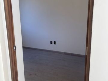 Casa Nueva en Venta en Residencial sobre Avenida Estado de México y Ave La Asunción. a una cuadra de Ave. Tecnológico y del Parque Bicentenario.