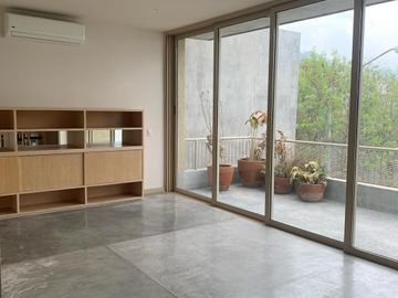 CASA EN VENTA EN CONTRY SUR