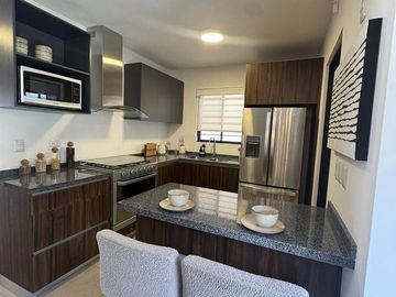 CASAS EN VENTA EN CUMBRES