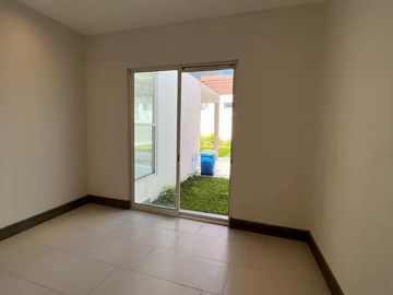 CASA EN VENTA EN LADERAS