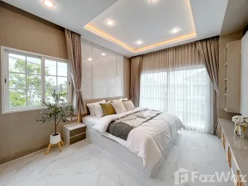 4 Bedroom House for sale at Golden Neo Sathorn