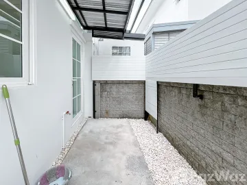 4 Bedroom House for sale at Golden Neo Sathorn