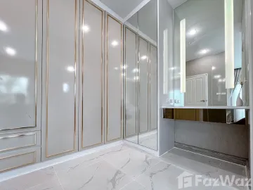 4 Bedroom House for sale at Golden Neo Sathorn