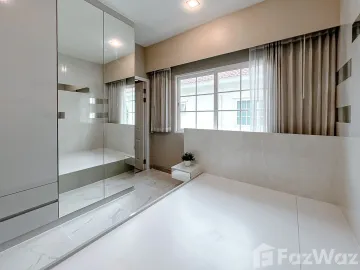 4 Bedroom House for sale at Golden Neo Sathorn