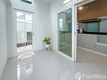 4 Bedroom House for sale at Golden Neo Sathorn