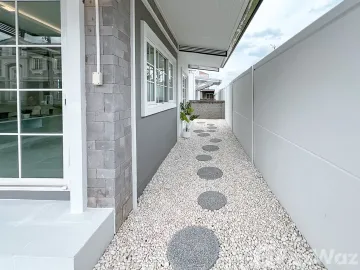 4 Bedroom House for sale at Golden Neo Sathorn