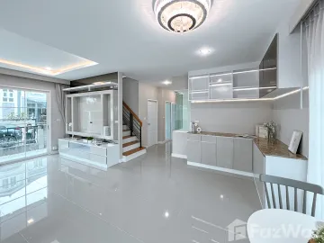 4 Bedroom House for sale at Golden Neo Sathorn