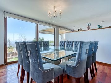 Venta de Moderna Casa en Peñalolén,  Alboretum