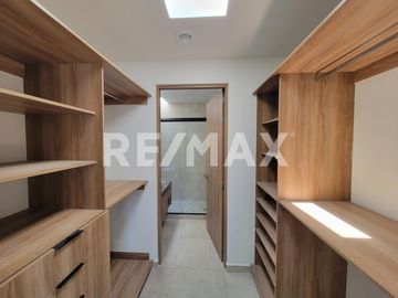 Casa en Venta en Cumbres del Lago, Juriquilla, Qro. - (3)