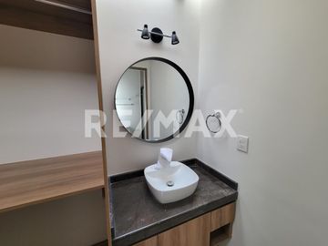Casa en Venta en Cumbres del Lago, Juriquilla, Qro. - (3)