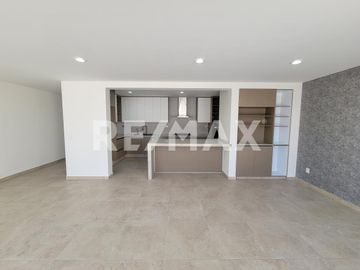 Casa en Venta en Cumbres del Lago, Juriquilla, Qro. - (3)