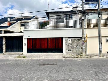 CASA EN VENTA EN LA CONCEPCIÓN
