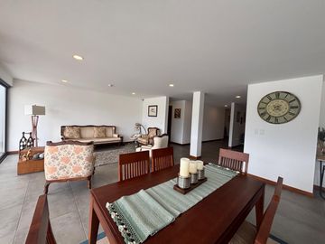 HERMOSO DEPARTAMENTO ATERRAZADO UN SOLO ANDAR - 3 DORMITORIOS -ESTUDIO -SALA DE ESTAR - TANDA