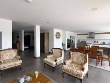 HERMOSO DEPARTAMENTO ATERRAZADO UN SOLO ANDAR - 3 DORMITORIOS -ESTUDIO -SALA DE ESTAR - TANDA