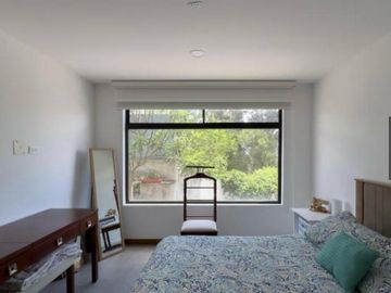 HERMOSO DEPARTAMENTO ATERRAZADO UN SOLO ANDAR - 3 DORMITORIOS -ESTUDIO -SALA DE ESTAR - TANDA
