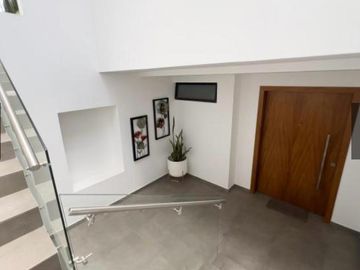 HERMOSO DEPARTAMENTO ATERRAZADO UN SOLO ANDAR - 3 DORMITORIOS -ESTUDIO -SALA DE ESTAR - TANDA