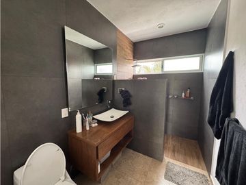 RESIDENCIA EN VENTA EN PARASO COUNTRY CLUB, MORELOS