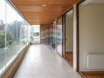 ¡Vive rodeado de naturaleza y confort en Reñaca!