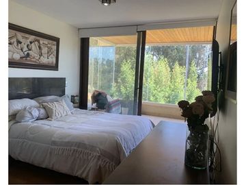 ¡Vive rodeado de naturaleza y confort en Reñaca!