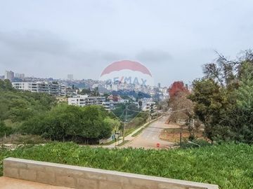 ¡Vive rodeado de naturaleza y confort en Reñaca!