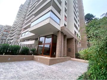 Venta departamento en Bosque de la Pirámide