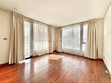 Casa en Venta en Colegio Alemán Chicureo
