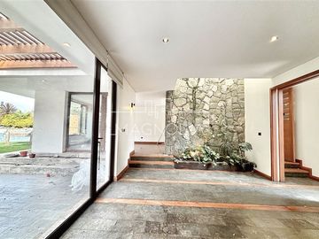 Casa en Venta en Colegio Alemán Chicureo
