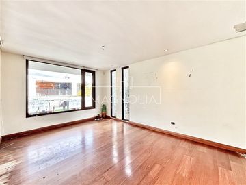 Casa en Venta en Colegio Alemán Chicureo