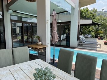 CASA EN AVNDARO CON VISTA FRANCA AL LAGO