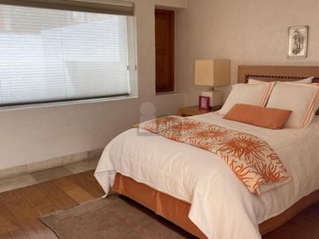 Casa en venta en cerrada, en Hacienda de las Palmas estilo Barragán, Huixquilucan Estado de México