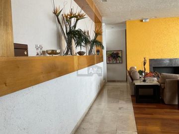 Casa en venta en cerrada, en Hacienda de las Palmas estilo Barragán, Huixquilucan Estado de México