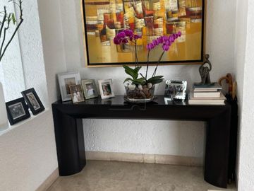 Casa en venta en cerrada, en Hacienda de las Palmas estilo Barragán, Huixquilucan Estado de México