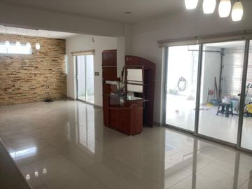 Casa en Venta en Fracc. Laguna Real, Veracruz