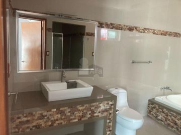 Casa en Venta en Fracc. Laguna Real, Veracruz