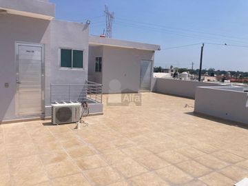 Casa en Venta en Fracc. Laguna Real, Veracruz
