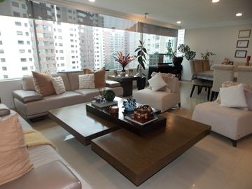 Departamento en venta en Bosques de las Lomas, Cuajimalpa, CDMX